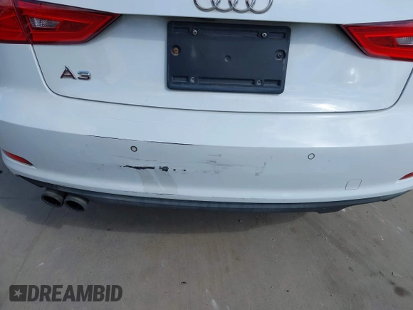 2015 Audi A3 1.8T Premium with VIN WAU6CLFF8F1121096, listed as a IAAI auction lot 42038667 with 178,994 mi miles. Bid and sale history available at carsss.com. Image 6.