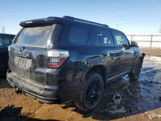 2020 Toyota 4Runner SR5 with VIN JTEBU5JR3L5752172, listed as a Copart auction lot 46652925 with 25,048 mi miles and Salvage Title. Bid and sale history available at carsss.com. Image 3.