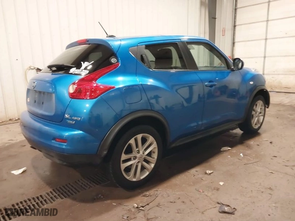 2012 Nissan Juke SV with VIN JN8AF5MV3CT116886, listed as a IAAI auction lot 41676296 with 101,877 mi miles. Bid and sale history available at carsss.com. Image 4.
