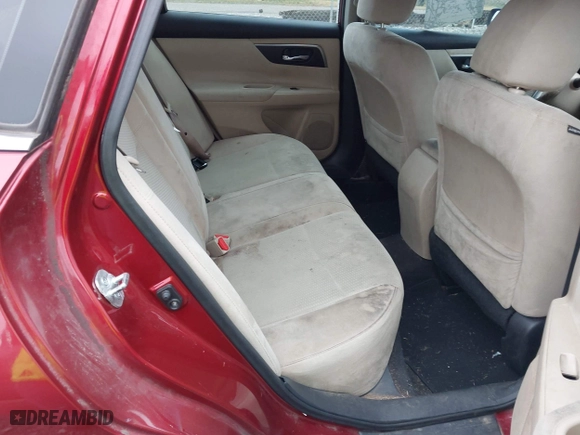 2015 Nissan Altima 2.5 S with VIN 1N4AL3AP2FC216406, listed as a IAAI auction lot 41098331 with 162,239 mi miles. Bid and sale history available at carsss.com. Image 8.