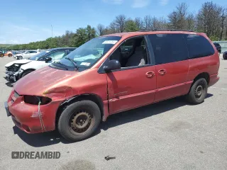 2000 Dodge Caravan SE with VIN 1B4GP44R7YB779226, listed as a Copart auction lot 56919784 with 202,679 mi miles and Salvage Title. Bid and sale history available at carsss.com. Image 1.