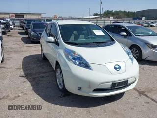 2011 Nissan LEAF SL-e with VIN JN1AZ0CP4BT008089, listed as a IAAI auction lot 41718991 with 48,598 mi miles. Bid and sale history available at carsss.com. Image 1.