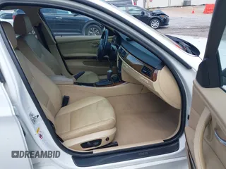 2006 BMW 3 Series 325i with VIN WBAVB13506KX46228, listed as a IAAI auction lot 42221180 with Not Provided miles and . Bid and sale history available at carsss.com. Image 5.