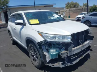 2019 Toyota Highlander LE with VIN 5TDZZRFH9KS292312, listed as a IAAI auction lot 42805849 with 83,585 mi miles and . Bid and sale history available at DreamBid. Image 1.