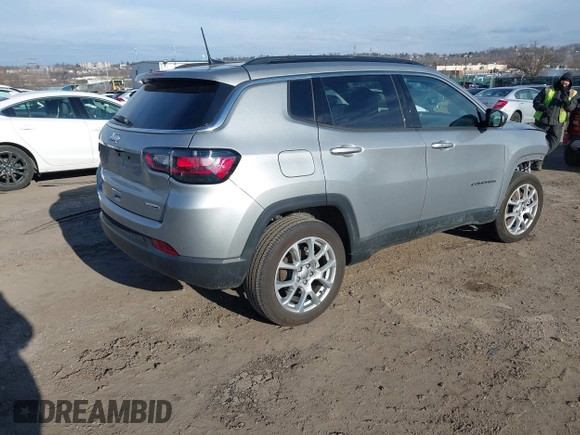 2023 Jeep Compass Latitude Lux с VIN 3C4NJDFNXPT502492, выставлен на аукционе IAAI как лот 41597253 с пробегом 18 747 миль миль и . История ставок и продаж доступна на DreamBid. Изображение 4.