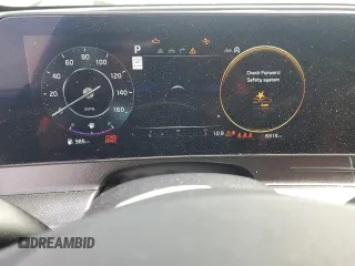 2025 Kia Sportage SX-Prestige с VIN 5XYK5CDF8SG261397, выставлен на аукционе Copart как лот 49309335 с пробегом 6 314 миль миль и Списание • Salvage title. История ставок и продаж доступна на DreamBid. Изображение 9.