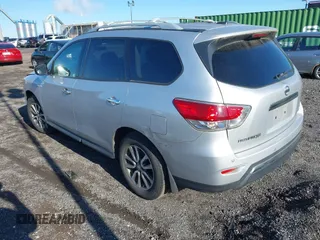 2013 Nissan Pathfinder Platinum with VIN 5N1AR2MM5DC676687, listed as a IAAI auction lot 42178495 with 71,937 mi miles and . Bid and sale history available at DreamBid. Image 3.