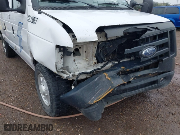 2008 Ford Econoline Cargo Commercial with VIN 1FTNE24L38DB50342, listed as a IAAI auction lot 41422323 with 318,790 mi miles and . Bid and sale history available at DreamBid. Image 6.