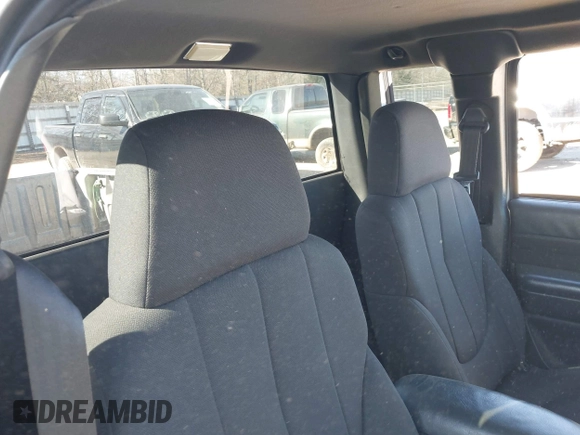 2003 GMC Sonoma SLS with VIN 1GTDT19XX38177336, listed as a IAAI auction lot 41696918 with 126,205 mi miles. Bid and sale history available at carsss.com. Image 8.