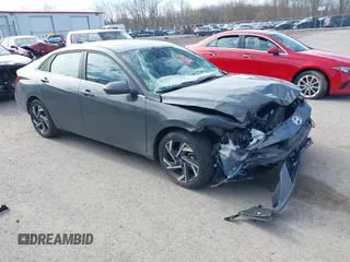 2024 Hyundai Elantra SEL with VIN KMHLS4DG8RU841099, listed as a IAAI auction lot 42120195 with 9,899 mi miles and . Bid and sale history available at DreamBid. Image 1.