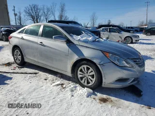 2011 Hyundai Sonata GLS with VIN 5NPEB4AC1BH011515, listed as a Copart auction lot 42422335 with 130,971 mi miles and Salvage Title. Bid and sale history available at carsss.com. Image 4.