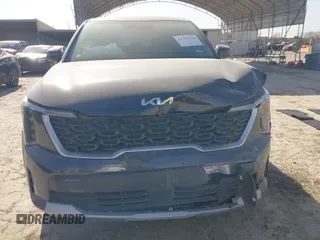 2025 Kia Sorento LX z VIN 5XYRG4JC4SG355799, wystawiony jako IAAI lot #41709416 z przebiegiem 1698 mil mil oraz . Historia ofert i sprzedaży dostępna na DreamBid. Obrazek 12.