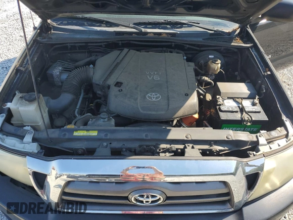 2010 Toyota Tacoma PreRunner с VIN 3TMJU4GN9AM103255, выставлен на аукционе Copart как лот 53799655 с пробегом 210 998 миль миль и Списание • Salvage title. История ставок и продаж доступна на DreamBid. Изображение 11.