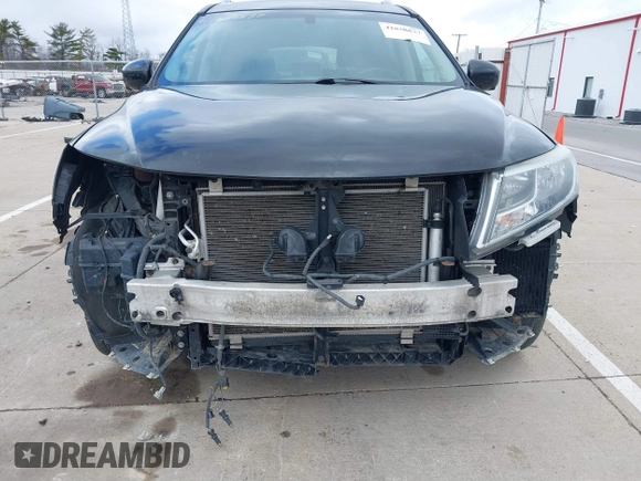 2014 Nissan Pathfinder SV with VIN 5N1AR2MM0EC698047, listed as a IAAI auction lot 41838837 with 159,818 mi miles. Bid and sale history available at carsss.com. Image 6.