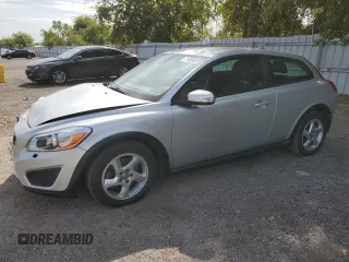 2012 Volvo C30 with VIN YV1672MK2C2276602, listed as a Copart auction lot 71558424 with 126,717 mi miles and Salvage Title. Bid and sale history available at DreamBid. Image 1.