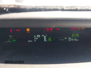 2015 Toyota Prius Two with VIN JTDZN3EU8FJ028072, listed as a IAAI auction lot 39747470 with 62,979 mi miles and . Bid and sale history available at DreamBid. Image 7.