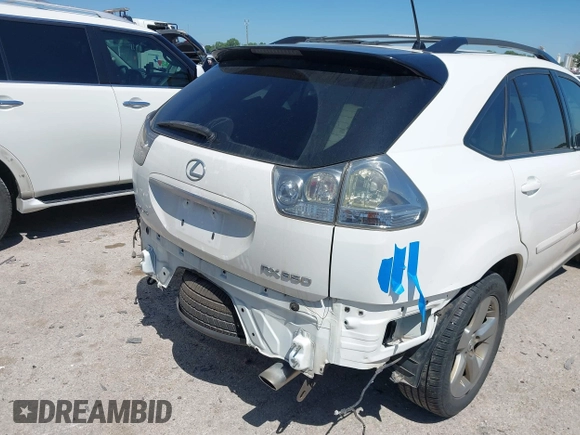 2007 Lexus RX 350 z VIN 2T2GK31UX7C018836, wystawiony jako IAAI lot #42237775 z przebiegiem 182 114 mil mil oraz . Historia ofert i sprzedaży dostępna na DreamBid. Obrazek 6.