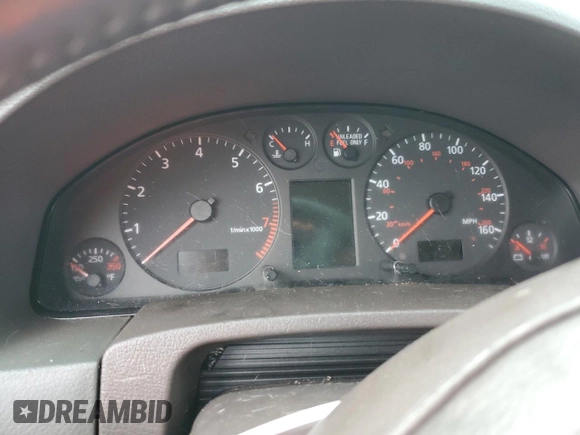 2000 Audi A6 z VIN WAUED64B2YN101609, wystawiony jako Copart lot #61229405 z przebiegiem Nie podano mil oraz Czysty tytuł • Clean title. Historia ofert i sprzedaży dostępna na DreamBid. Obrazek 9.