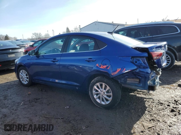 2021 Hyundai Accent SE with VIN 3KPC24A6XME142788, listed as a Copart auction lot 39705524 with 62,003 mi miles. Bid and sale history available at carsss.com. Image 2.