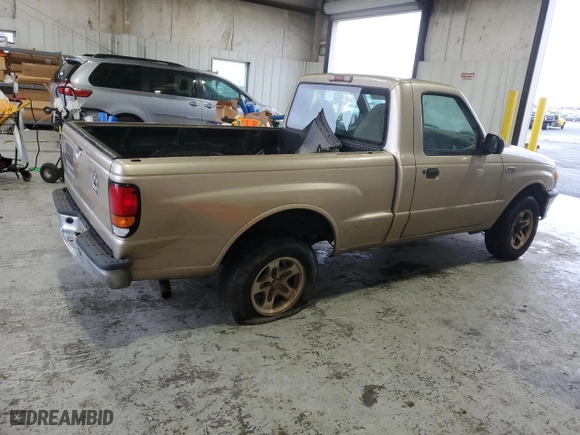 2000 Mazda B-Series 2WD Truck SX with VIN 4F4YR12C1YTM19515, listed as a Copart auction lot 82472574 with 357,701 mi miles and Clean Title. Bid and sale history available at carsss.com. Image 3.