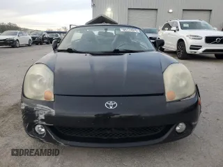 2003 Toyota MR2 z VIN JTDFR320930065139, wystawiony jako Copart lot #55174975 z przebiegiem 122 156 mil mil oraz Szkody całkowita. Historia ofert i sprzedaży dostępna na DreamBid. Obrazek 5.