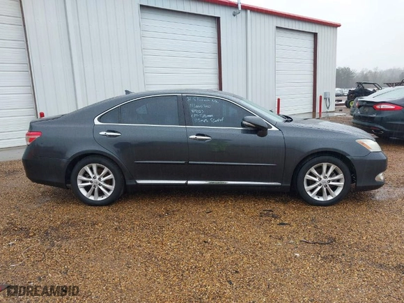 2011 Lexus ES 350 with VIN JTHBK1EG6B2419023, listed as a IAAI auction lot 41517810 with NaN miles. Bid and sale history available at carsss.com. Image 13.