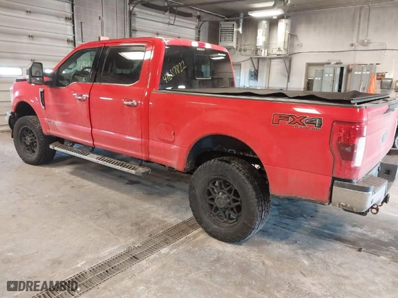2017 Ford Super Duty F-250 SRW Lariat with VIN 1FT7W2BT1HEC37269, listed as a IAAI auction lot 41657822 with 134,442 mi miles. Bid and sale history available at carsss.com. Image 3.