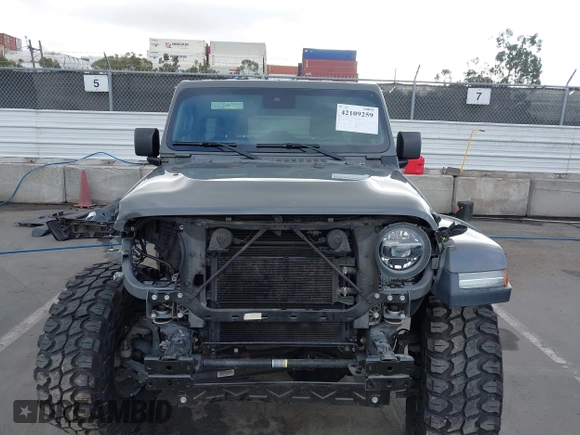 2020 Jeep Wrangler Unlimited Sahara с VIN 1C4HJXEN8LW203975, выставлен на аукционе IAAI как лот 42109259 с пробегом 51 799 миль миль и . История ставок и продаж доступна на DreamBid. Изображение 13.