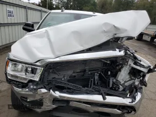 2020 Ram 2500 Tradesman with VIN 3C7WR4HJ0LG307787, listed as a Copart auction lot 80915224 with 109,554 mi miles and Salvage Title. Bid and sale history available at carsss.com. Image 11.