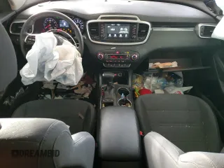 2020 Kia Sorento LX with VIN 5XYPGDA3XLG640161, listed as a Copart auction lot 48752375 with 86,473 mi miles and Salvage Title. Bid and sale history available at DreamBid. Image 8.
