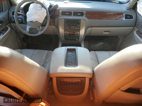 2009 GMC Yukon SLT w/4SA with VIN 1GKFK330X9R207168, listed as a Copart auction lot 85997244 with 123,227 mi miles and Salvage Title. Bid and sale history available at carsss.com. Image 8.