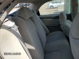 2005 Kia Spectra LX z VIN KNAFE121355162932, wystawiony jako Copart lot #56292625 z przebiegiem 92 828 mil mil oraz Szkoda całkowita • Salvage title. Historia ofert i sprzedaży dostępna na DreamBid. Obrazek 10.