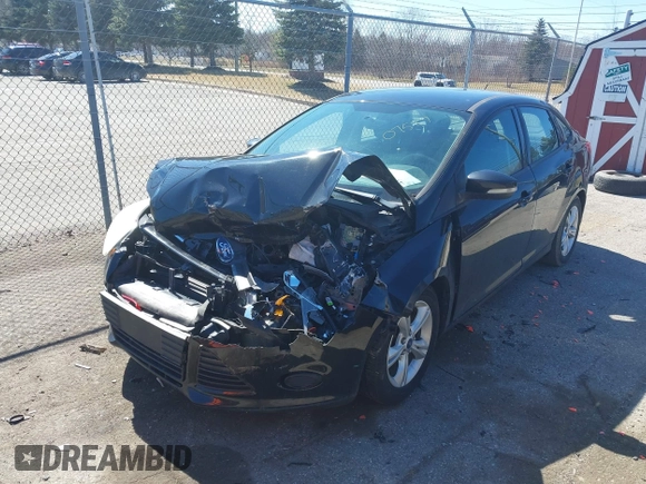 2014 Ford Focus SE with VIN 1FADP3F22EL207587, listed as a IAAI auction lot 41818555 with 119,811 mi miles. Bid and sale history available at carsss.com. Image 2.