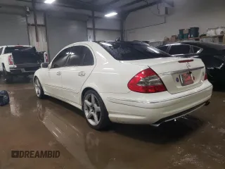 2009 Mercedes-Benz E-Class Luxury 3.5L with VIN WDBUF56X39B421390, listed as a Copart auction lot 47384395 with 125,642 mi miles and Salvage Title. Bid and sale history available at carsss.com. Image 2.