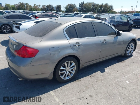 2008 Infiniti G35 Journey z VIN JNKBV61E68M207731, wystawiony jako IAAI lot #42381820 z przebiegiem 142 344 mil mil oraz . Historia ofert i sprzedaży dostępna na DreamBid. Obrazek 4.