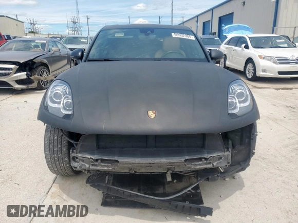 2017 Porsche Macan with VIN WP1AA2A5XHLB81267, listed as a Copart auction lot 56002305 with 72,202 mi miles and Salvage title. Bid and sale history available at DreamBid. Image 5.