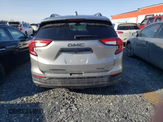 2023 GMC Terrain SLE z VIN 3GKALTEG5PL118100, wystawiony jako Copart lot #50336875 z przebiegiem 62 541 mil mil oraz Szkoda całkowita • Salvage title. Historia ofert i sprzedaży dostępna na DreamBid. Obrazek 6.
