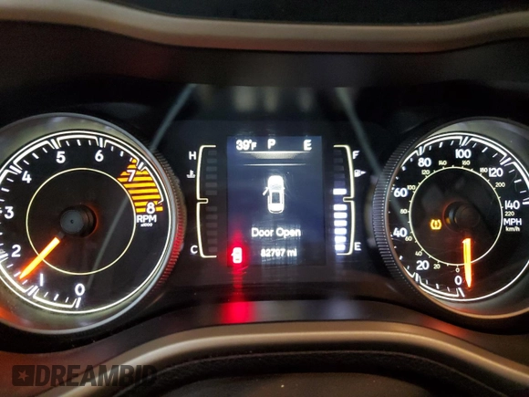 2017 Jeep Cherokee Altitude с VIN 1C4PJMAS0HW605681, выставлен на аукционе Copart как лот 41927415 с пробегом 82 797 миль миль и Списание • Salvage title. История ставок и продаж доступна на DreamBid. Изображение 9.