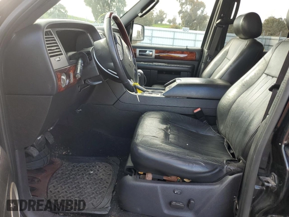 2006 Lincoln Navigator Luxury with VIN 5LMFU27516LJ21714, listed as a Copart auction lot 48750095 with 170,173 mi miles and Salvage Title. Bid and sale history available at carsss.com. Image 7.