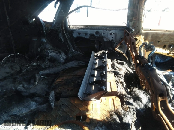2020 Ford Edge SE z VIN 2FMPK3G92LBB18032, wystawiony jako IAAI lot #38222784 z przebiegiem Nie podano mil oraz . Historia ofert i sprzedaży dostępna na DreamBid. Obrazek 8.