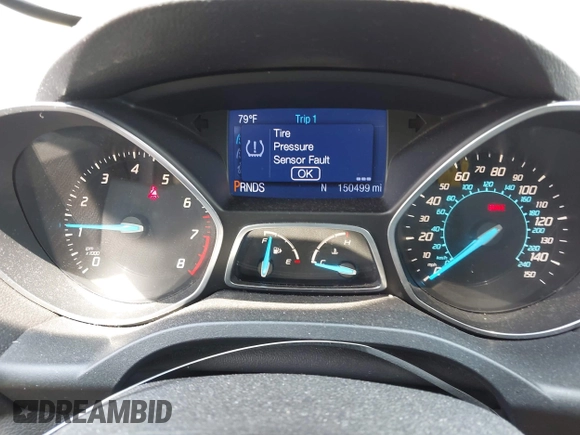 2013 Ford Escape SE z VIN 1FMCU9GX9DUB09981, wystawiony jako IAAI lot #42412927 z przebiegiem 150 499 mil mil oraz . Historia ofert i sprzedaży dostępna na DreamBid. Obrazek 7.