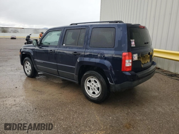 2016 Jeep Patriot Sport z VIN 1C4NJPBA9GD546882, wystawiony jako Copart lot #47746985 z przebiegiem 162 817 mil mil oraz Czysty tytuł • Clean title. Historia ofert i sprzedaży dostępna na DreamBid. Obrazek 2.