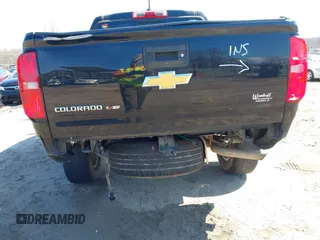 2019 Chevrolet Colorado 2WD Z71 with VIN 1GCGSDEN0K1181991, listed as a IAAI auction lot 41590482 with 38,432 mi miles. Bid and sale history available at carsss.com. Image 6.
