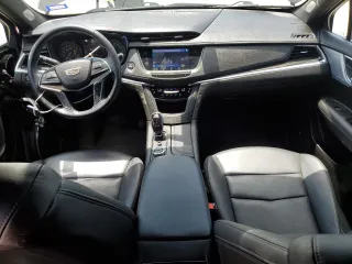 2022 Cadillac XT5 FWD Premium Luxury with VIN 1GYKNCRS0NZ178827, listed as a Copart auction lot 56200975 with 47,774 mi miles and Salvage title. Bid and sale history available at DreamBid. Image 8.
