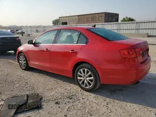 2013 Volkswagen Jetta SE with VIN 3VWDP7AJ8DM296673, listed as a Copart auction lot 60319295 with 236,599 mi miles and Salvage title. Bid and sale history available at DreamBid. Image 2.