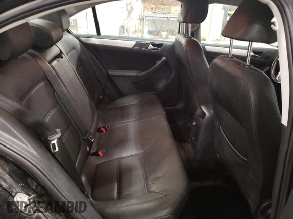 2012 Volkswagen Jetta TDI with VIN 3VWLL7AJ8CM401525, listed as a Copart auction lot 84853134 with 123,750 mi miles and Salvage title. Bid and sale history available at DreamBid. Image 10.
