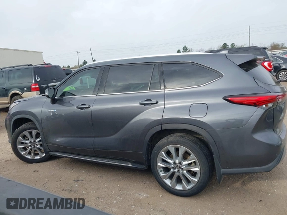2021 Toyota Highlander Hybrid Limited with VIN 5TDYARAH0MS505144, listed as a IAAI auction lot 41804501 with 40,907 mi miles and . Bid and sale history available at DreamBid. Image 14.