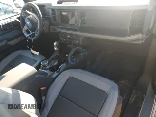 2022 Ford Bronco with VIN 1FMDE5AP6NLB45119, listed as a Copart auction lot 56569814 with 449 mi miles and Salvage Title. Bid and sale history available at DreamBid. Image 8.