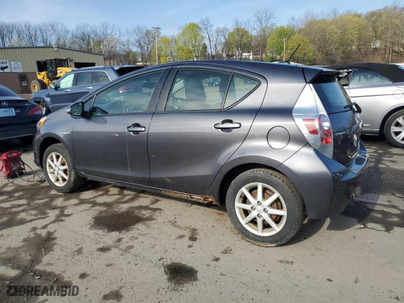 2014 Toyota Prius c One with VIN JTDKDTB31E1563243, listed as a Copart auction lot 54044525 with 130,652 mi miles and Clean Title. Bid and sale history available at carsss.com. Image 2.