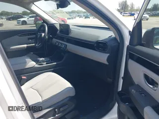 2024 Honda Pilot Touring z VIN 5FNYG2H72RB016937, wystawiony jako IAAI lot #42137854 z przebiegiem 18 028 mil mil oraz . Historia ofert i sprzedaży dostępna na DreamBid. Obrazek 5.